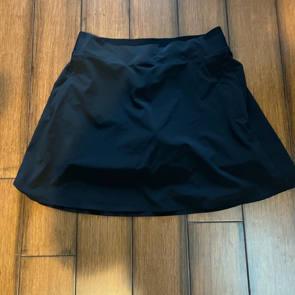 Athleta Brooklyn Heights High Rise Black Skort